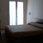 Loggia Dei Lezzi לינה וארוחת בוקר 3*