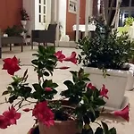 Loggia Dei Lezzi 3*