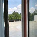 Loggia Dei Lezzi נוצ'י