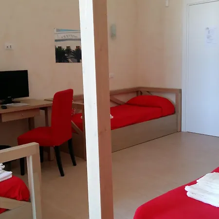 Bed and Breakfast Loggia Dei Lezzi Νότσι