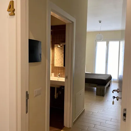 Loggia Dei Lezzi Noci