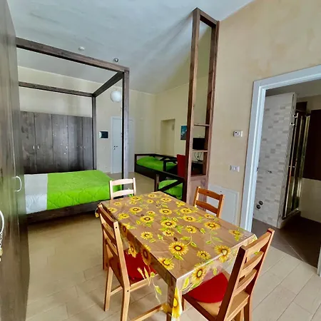 Bed and Breakfast Loggia Dei Lezzi Νότσι