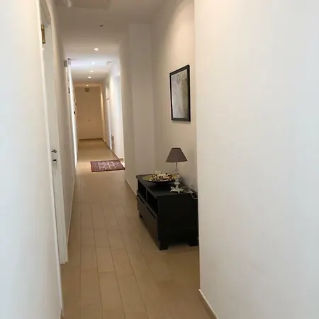 Loggia Dei Lezzi Νότσι