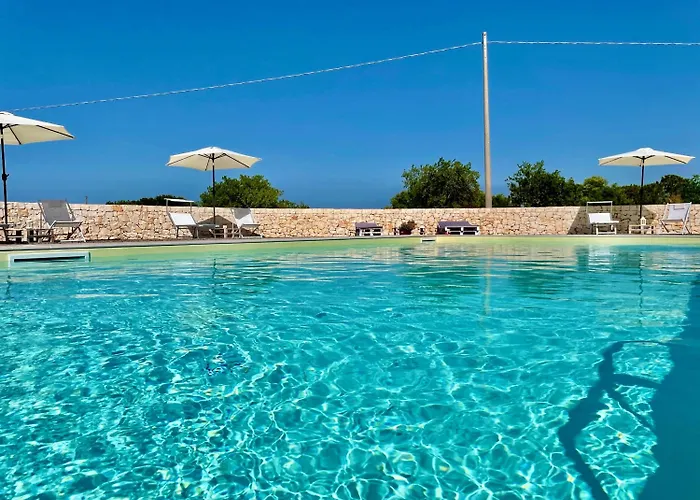 Loggia Dei Lezzi לינה וארוחת בוקר 3*