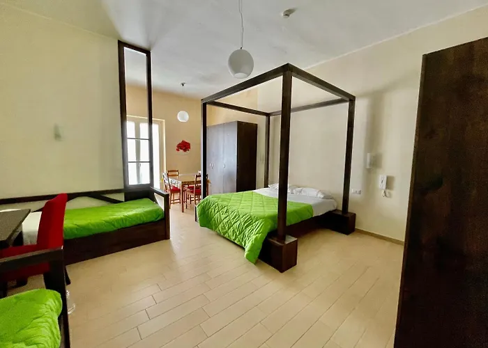 Loggia Dei Lezzi נוצ'י